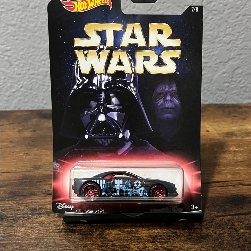 Hot Wheels Star Wars Die-Cast Car/ Never opened!!